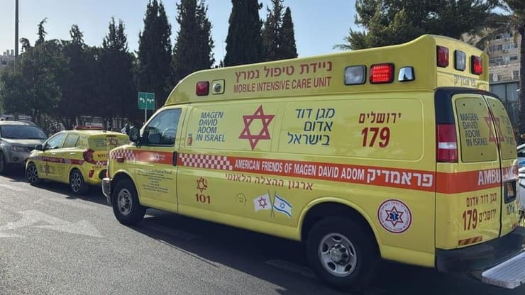 זירת תאונת הדרכים בשדרות נווה יעקב בירושלים