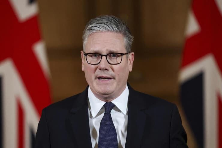 ראש ממשלת בריטניה קיר סטרמר: אם ישראל לא תפעל לסיום "המצב המחריד" בעזה - נכיר במדינה פלסטינית