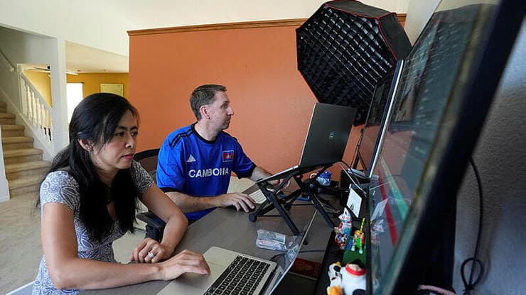 ג'ייסון ברק ואשתו