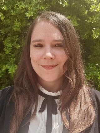 עו"ד קארין קריספל