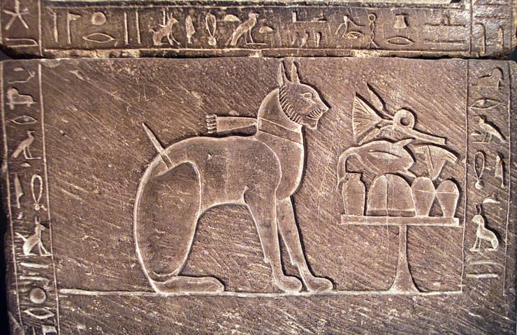 תבליט חתול מימי מצרים העתיקה