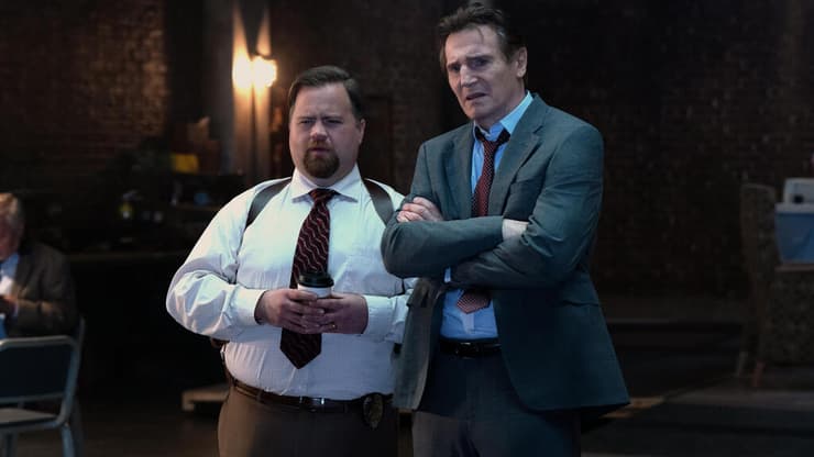 מתוך "האקדח מת מצחוק"