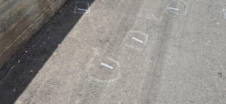 הסימונים בזירת הרצח זירת הרצח בכפר קרע בה נרצח אחמד עתאמנה