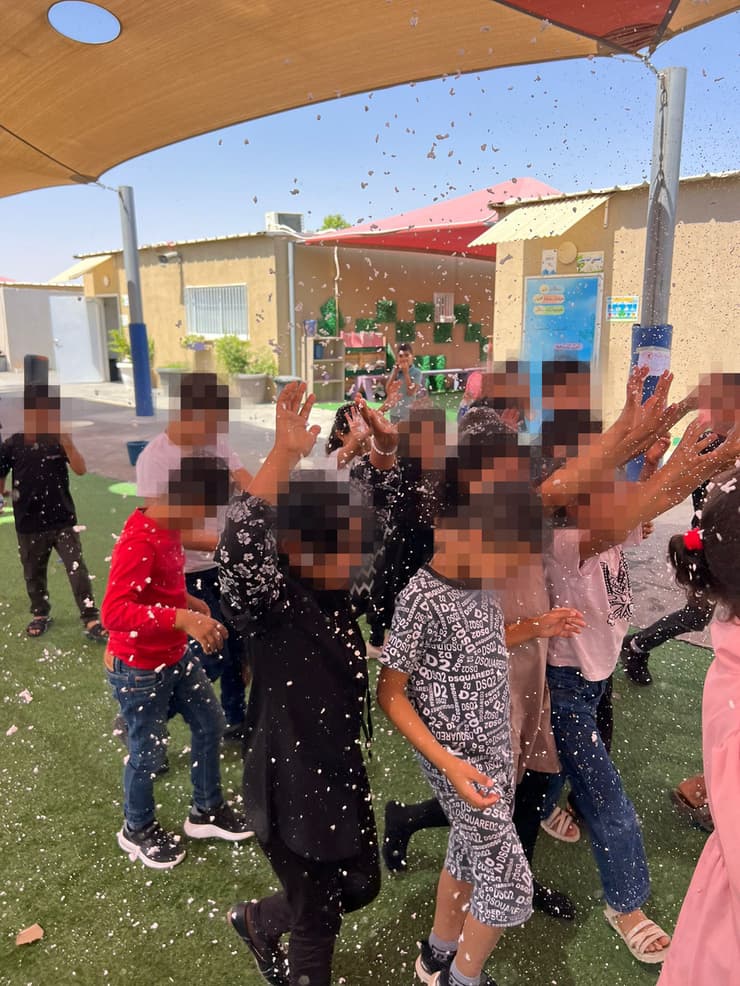 "מנסים לגרום להם לא לאבד תקווה בבני אדם". פעילות קבוצתית של ילדי אחד מהמרכזים בחברה הערבית   