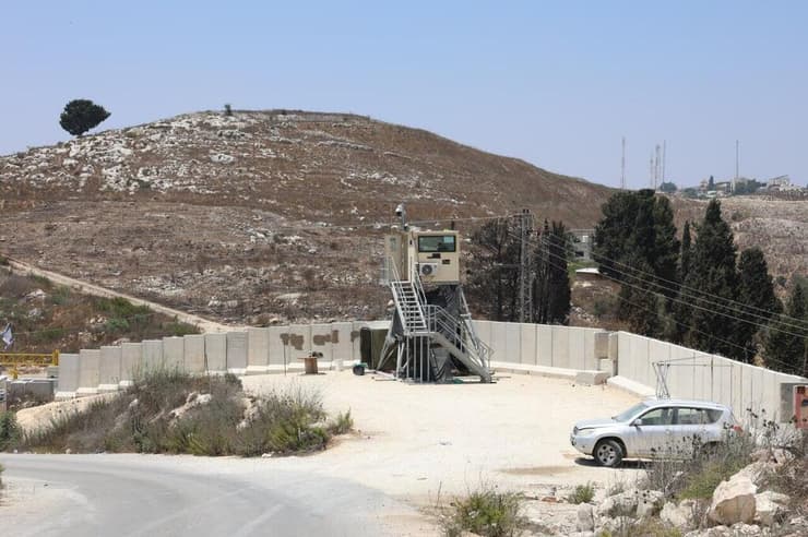 חומש. תחום השיפוט הוגדל ל-1,537 דונם (צילום: שאול גולן) סיור ב חומש, יישוב בשומרון התנחלות בשומרון לציון עשרים שנה להתנתקות