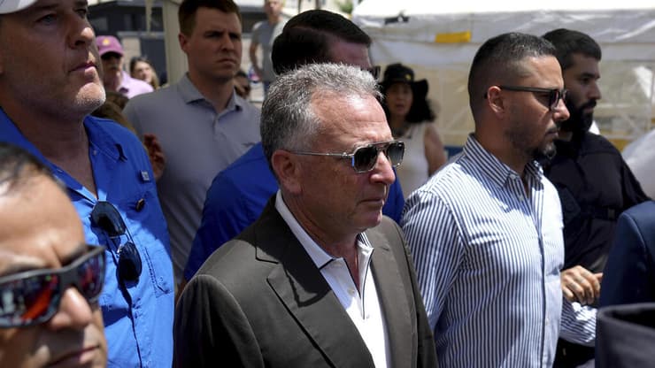 סטיב וויקטוף בכיכר החטופים 