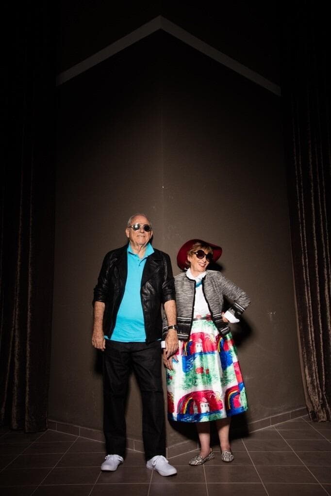 עמוס שלו ואשתו מרגלית