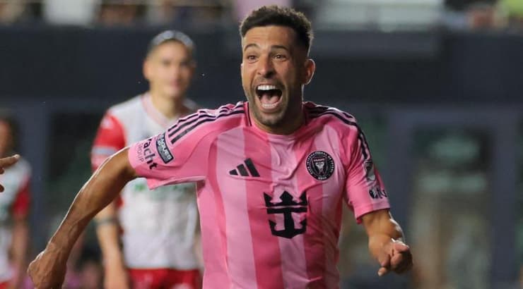 ג'ורדי אלבה (רויטרס) ג'ורדי אלבה