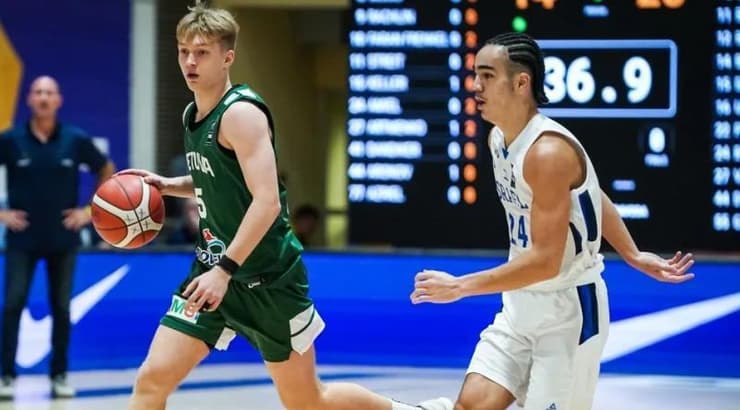 ארי עמיאל מול מנטאס ליאוטקביצ'יוס