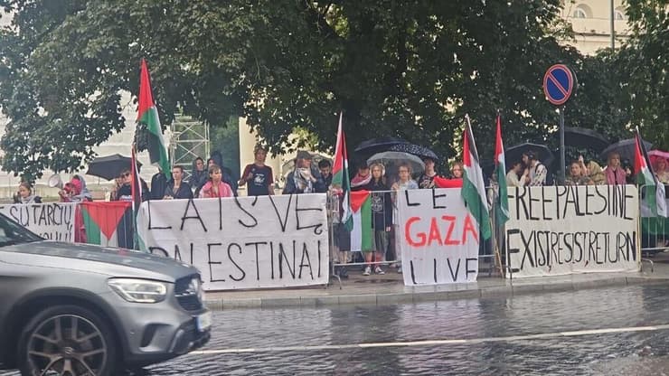 הפגנות פרו-פלסטיניות במהלך ביקור הנשיא הרצוג בוילנה