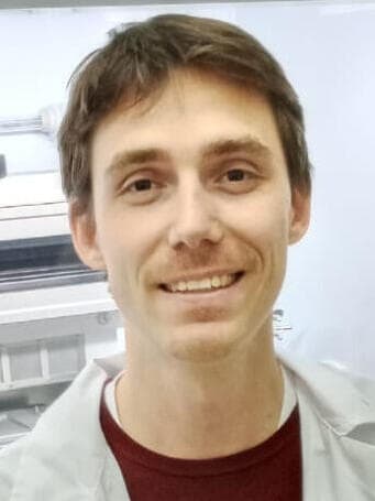 מיכאל נמסטניקוב, דוקטורנט, שיבא