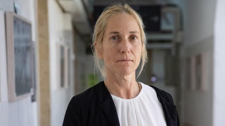 גלית זמרן, תובעת בבית המשפט