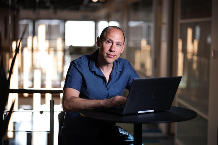 תומר קושניר, מנהל בכיר בקבוצת Data Protection (צילום: אודי מוצני) תומר קושניר