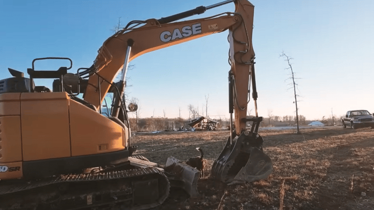 "צריך לעשות את העבודה" בחזרה לאדמה עיירה יישוב לבן לבנים בלבד רק ארקנסו ארה"ב ארהב ארצות הברית דרום אריק ארוול פיטר סרי אנטישמיות אוזרק אוזרקס