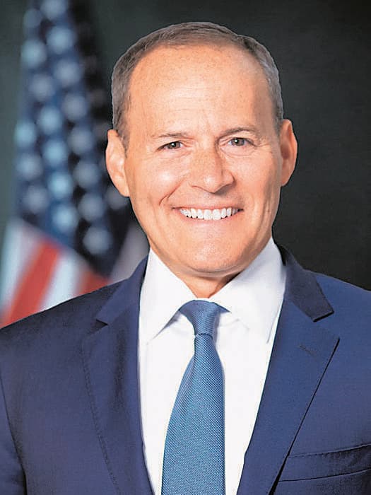 הלוביסט האמריקני ג'יי פוטליק