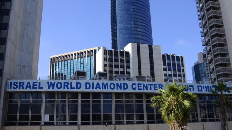 הבורסה ליהלומים (צילום: ShU Studio/Shutterstock) הבורסה ליהלומים