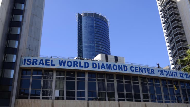 הבורסה ליהלומים (צילום: ShU Studio/Shutterstock) הבורסה ליהלומים