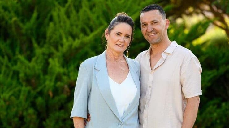 יוסי עם נירה (צילום: מתוך אלבום משפחתי ) נירה שרעבי ובעלה החטוף החלל יוסי שרעבי ז"ל