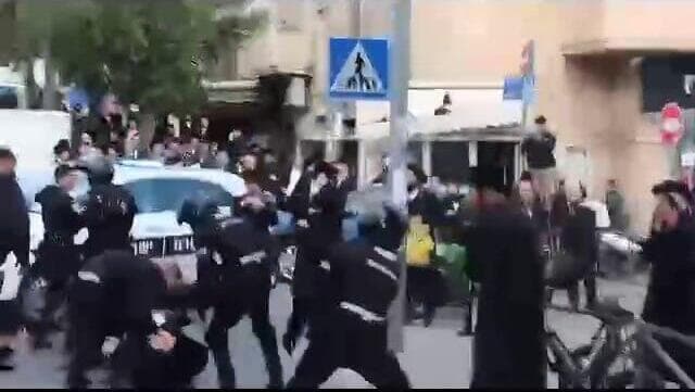 השוטר אסף הרוש זוכה מתקיפת מפגין ב-2022