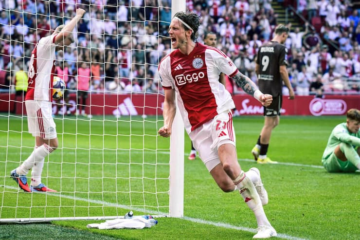 וחהורסט חוגג (צילום: Olaf Kraak / ANP / AFP) וחהורסט חוגג