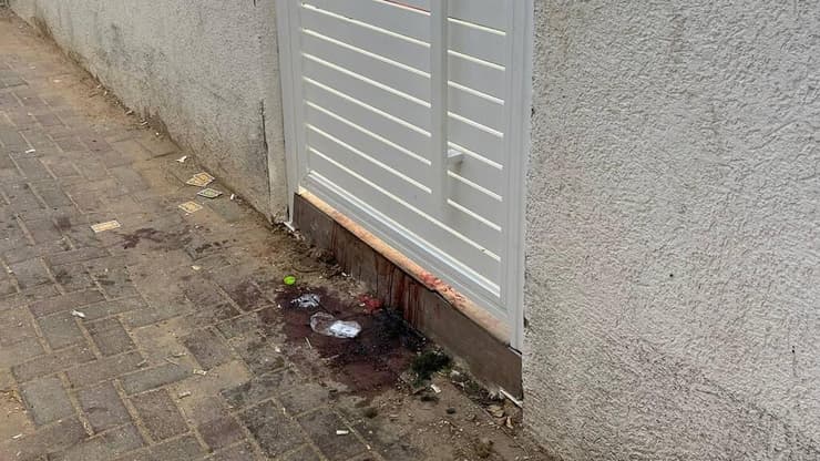 חצר הבית באשדוד אליו נזרק רימון