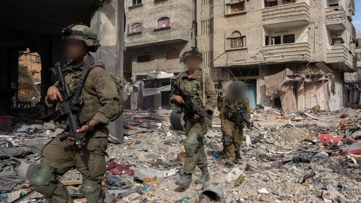 התוכנית לכיבוש עזה תובא לאישור בשבוע הבא. לוחמים ברצועה (צילום: דובר צה"ל) לוחמי ולוחמות יחידת חילוץ והצלה של פיקוד העורף ברצועת עזה