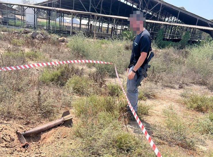 הרקטה שאותרה ליד הרפת בסעד רקטה מעזה התפוצצה ליד סעד