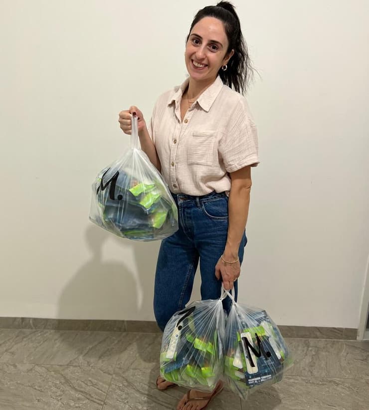 בדרך לתרומה. אני יודעת כמה נשים נלחמות על כל טיפה    