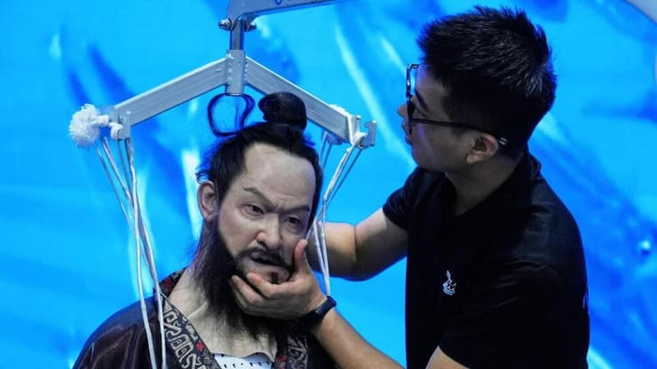 חנות הרובוטים הסינית 