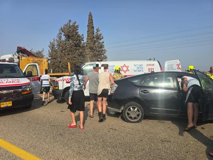 זירת התאונה בכביש 90 סמוך לגינוסר