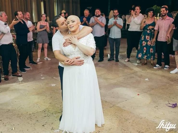 דנה סולומון ובעלה יוסי, הישראלית הראשונה שהרתה לאחר טיפול CAR-T נגד סרטן