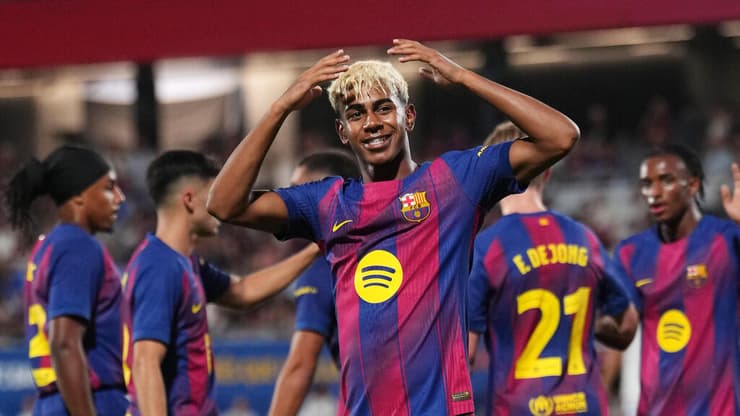 לאמין ימאל ברצלונה