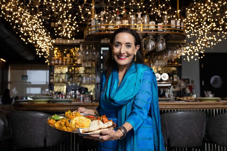 רינה פושקרנה