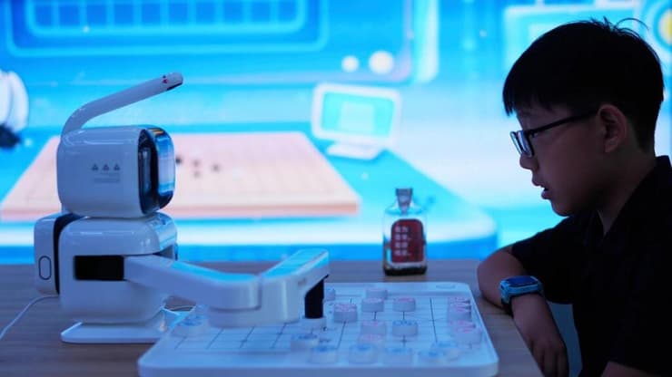 חנות הרובוטים הסינית 