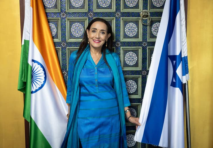 רינה פושקרנה