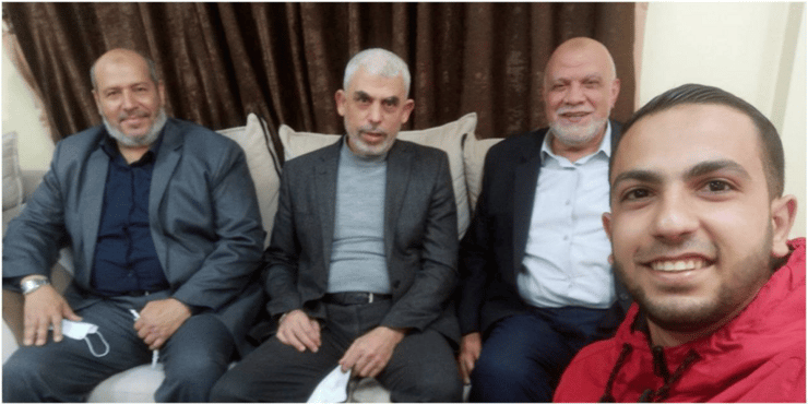 אנס א-שריף יושב עם בכירי חמאס