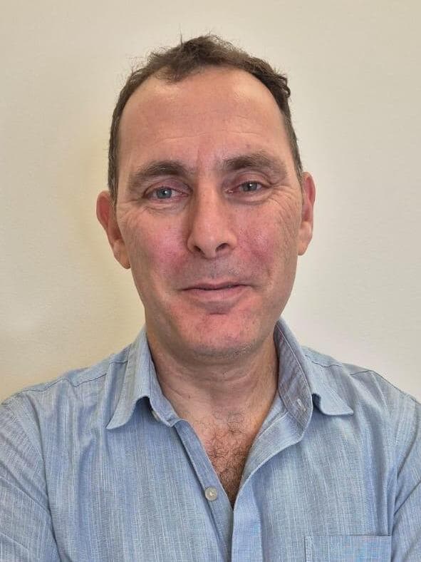 ד"ר איל יעקבי, סגן מנהל המערך האורתופדי במרכז רפואי מאיר מקבוצת כללית