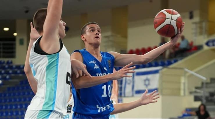 עמרי אורלנד