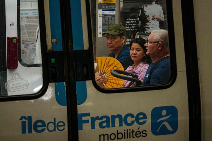 גל חום שריפות אירופה מטרו פריז צרפת