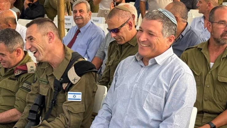 דוד זיני בטקס חילופי מפקד פיקוד הצפון