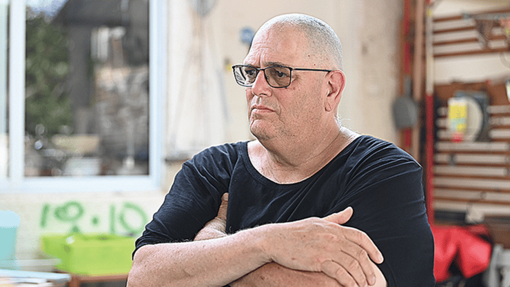 עודד שלום נוסע לעוטף לראיין את האימהות שמוחאות