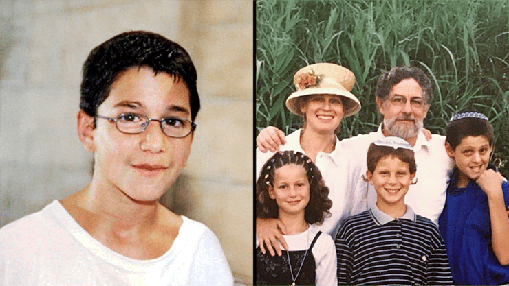 מימין: משפחת מנדל עם קובי ז"ל. משמאל: יוסף איש-רן, חברו של קובי שנרצח עמו בפיגוע