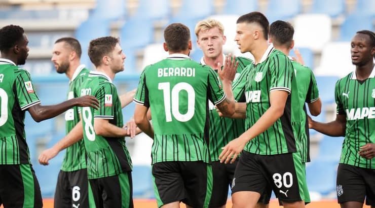 שחקני ססואולו. עשו את המוטל עליהם