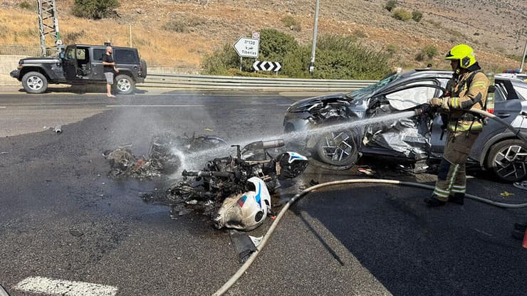 שני הרוגים בתאונת דרכים בין אופנוע לכלי רכב