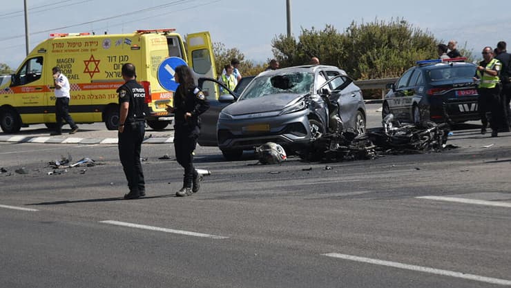 שני הרוגים בתאונת דרכים בין אופנוע לכלי רכב