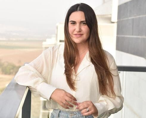 בר בלוך, מתמודדת עם פוסט טראומה