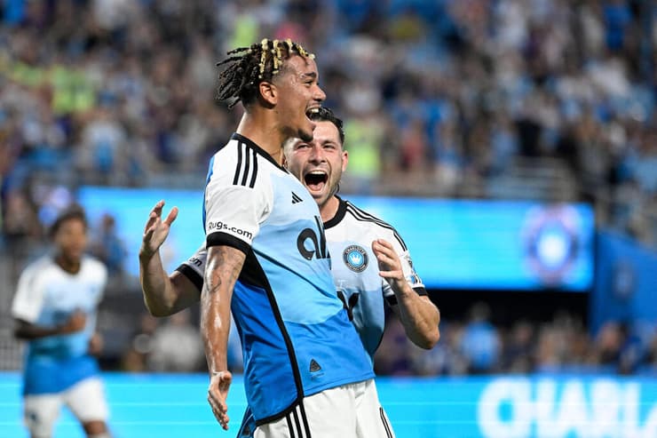 בקרוב לגיונר ישראלי נוסף בשארלוט? טוקלומטי (Bob Donnan/Reuters) שחקן שארלוט עידן טוקלומטי