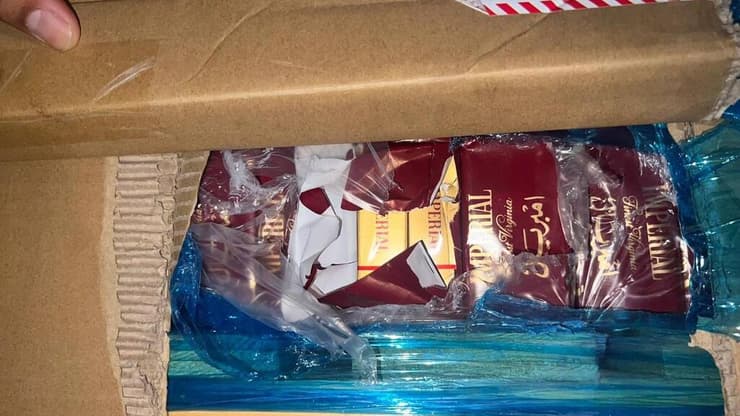 משאיות הסיוע ההומניטרי עם הטבק והסיגריות שניסו להבריח בהן לתוך הרצועה