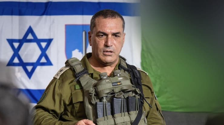"הבטיח לנו שישמור על הילדים שלנו - שאותם הוא שולח למלוכדת מוות" ( צילום: דובר צה"ל) הרמטכ"ל אייל זמיר בעזה
