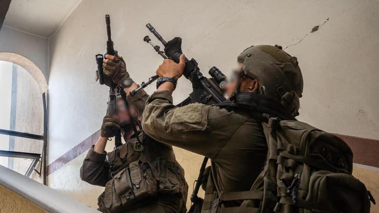 "משקלה של העיר עזה - הרבה יותר משמעותי". כוחות צה"ל ברצועה (צילום: דובר צה"ל ) פעילות כוחות צוות הקרב של חטיבת כפיר ברצועת עזה